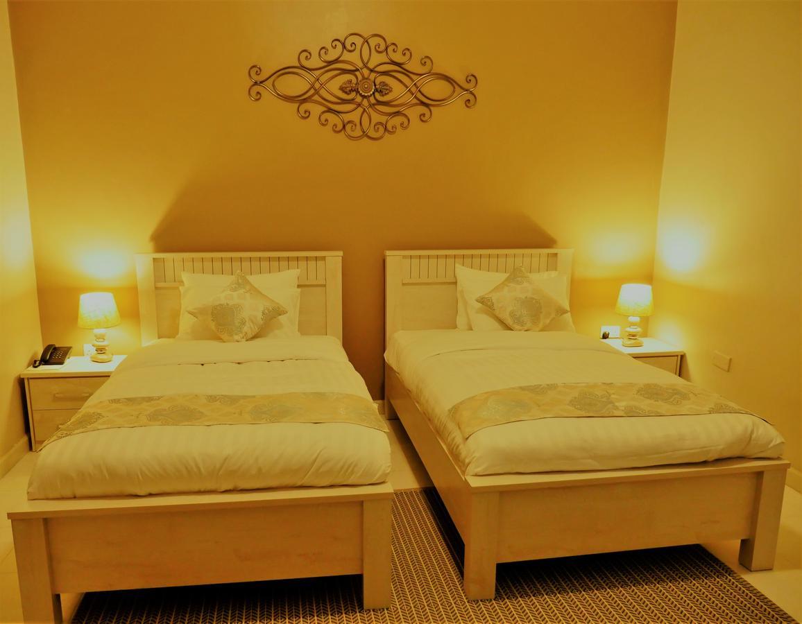 Hotel Ivory Castle Limited Kampala Zewnętrze zdjęcie