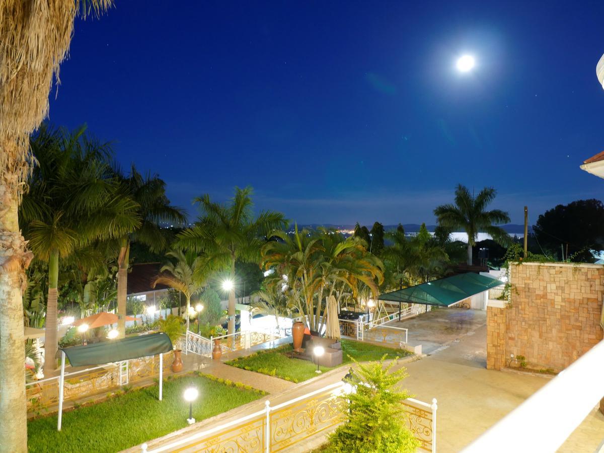 Hotel Ivory Castle Limited Kampala Zewnętrze zdjęcie