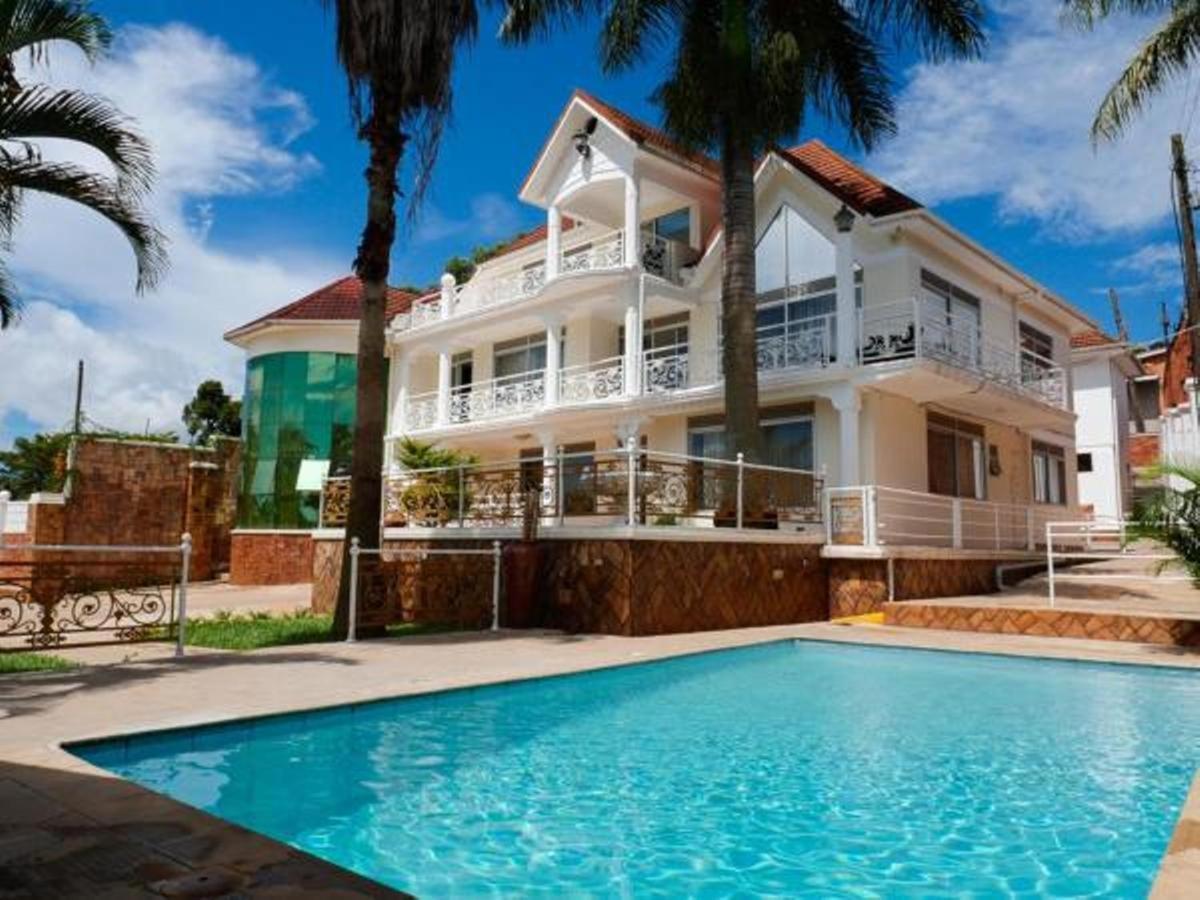 Hotel Ivory Castle Limited Kampala Zewnętrze zdjęcie
